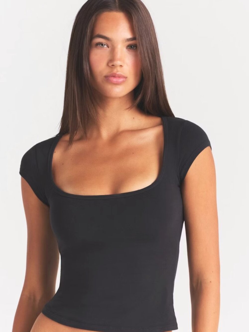 SKIMS Cotton Jersey Scoop Neck T Shirt Soot Black Large NWT